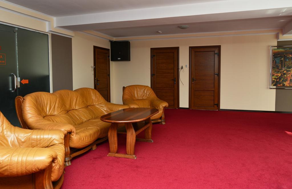 Mark Plaza Hotel Mykolaiv Exterior foto